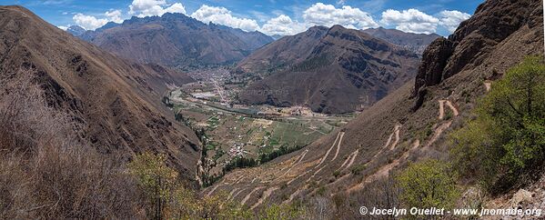 Trail from Calca to Huchuy Qosqo - Peru