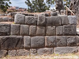 Q'enqo - Peru