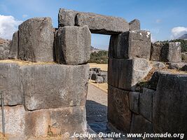 Saqsaywaman - Pérou