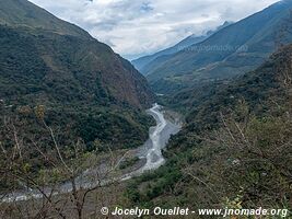 Route de Quebrada Honda à Lares - Pérou