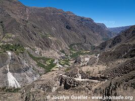 Route Vilcar-Oyolo-Charcana-Cotohuasi - Pérou