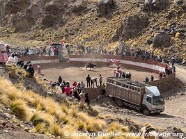 Road Lucco-Yunga-Juncal-Puno - Peru