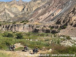 Route Zona Zona-Las Carreras-Villa Remedios - Bolivie