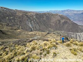 Road Vilcar-Oyolo-Charcana-Cotohuasi - Peru