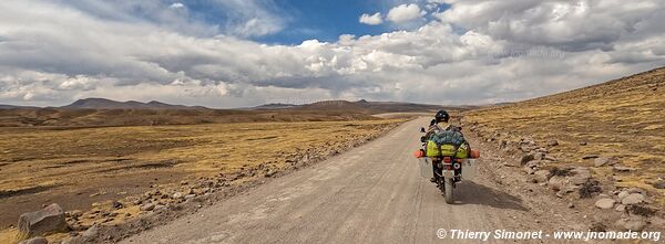 Road Cotohuasi-Huaytapampa-Andagua - Peru